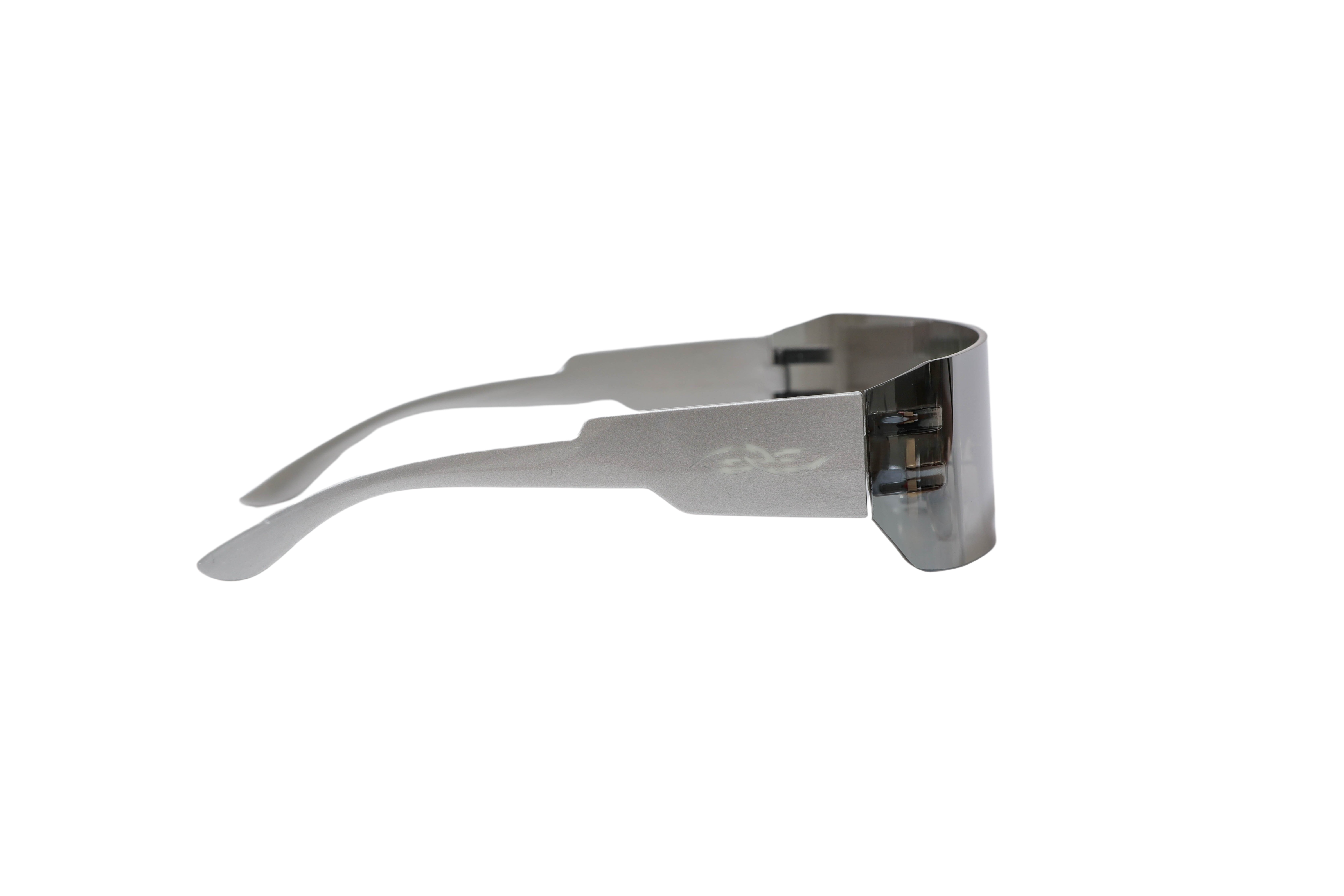 Cosmic Silver Swan Full Lens Sunglasses