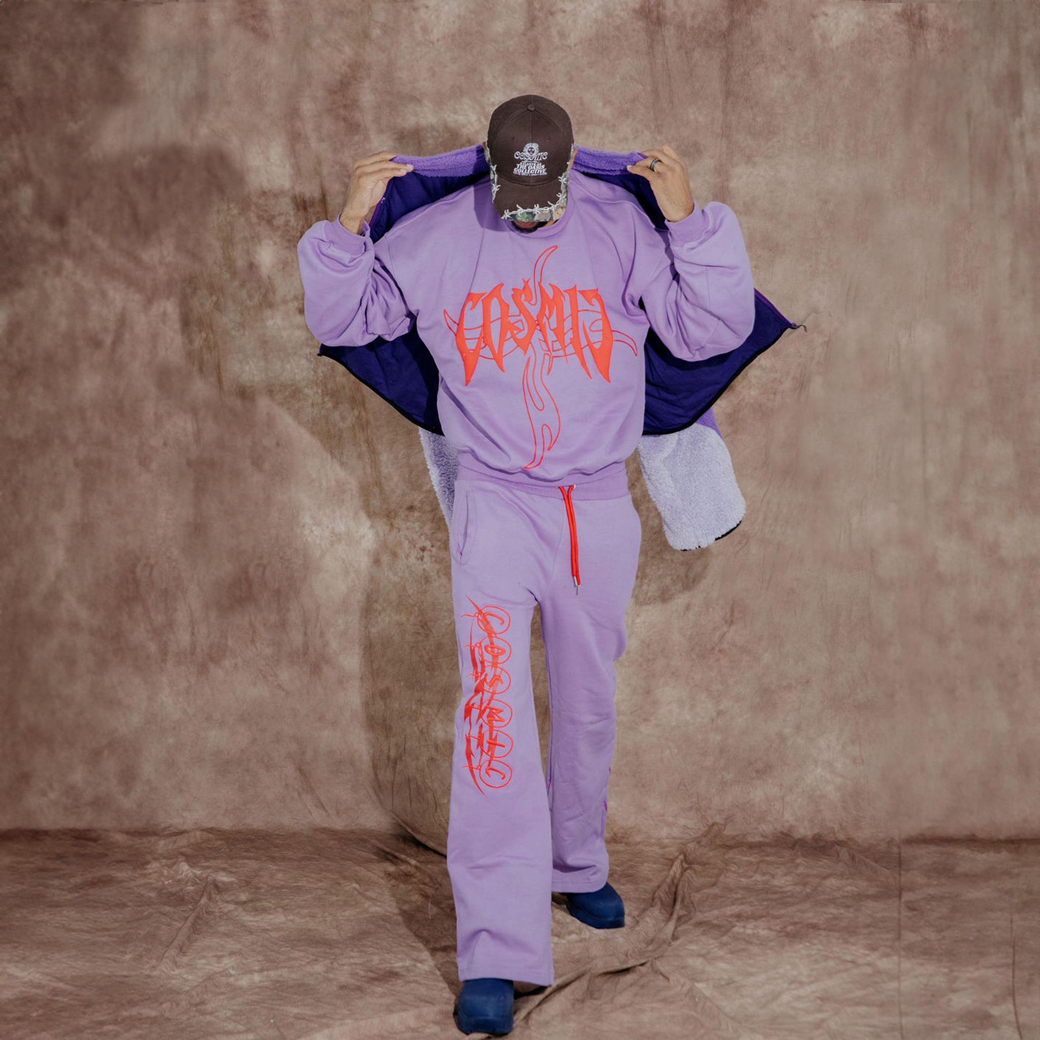 Cosmic the Oasis offers the Ube Collection, starting with this crew neck 100% cotton heavyweight sweatshirt, with decorative Cosmic logo. Forms a sweatsuit set with the Aspen Heavyweight Sweatpants (sold separately).