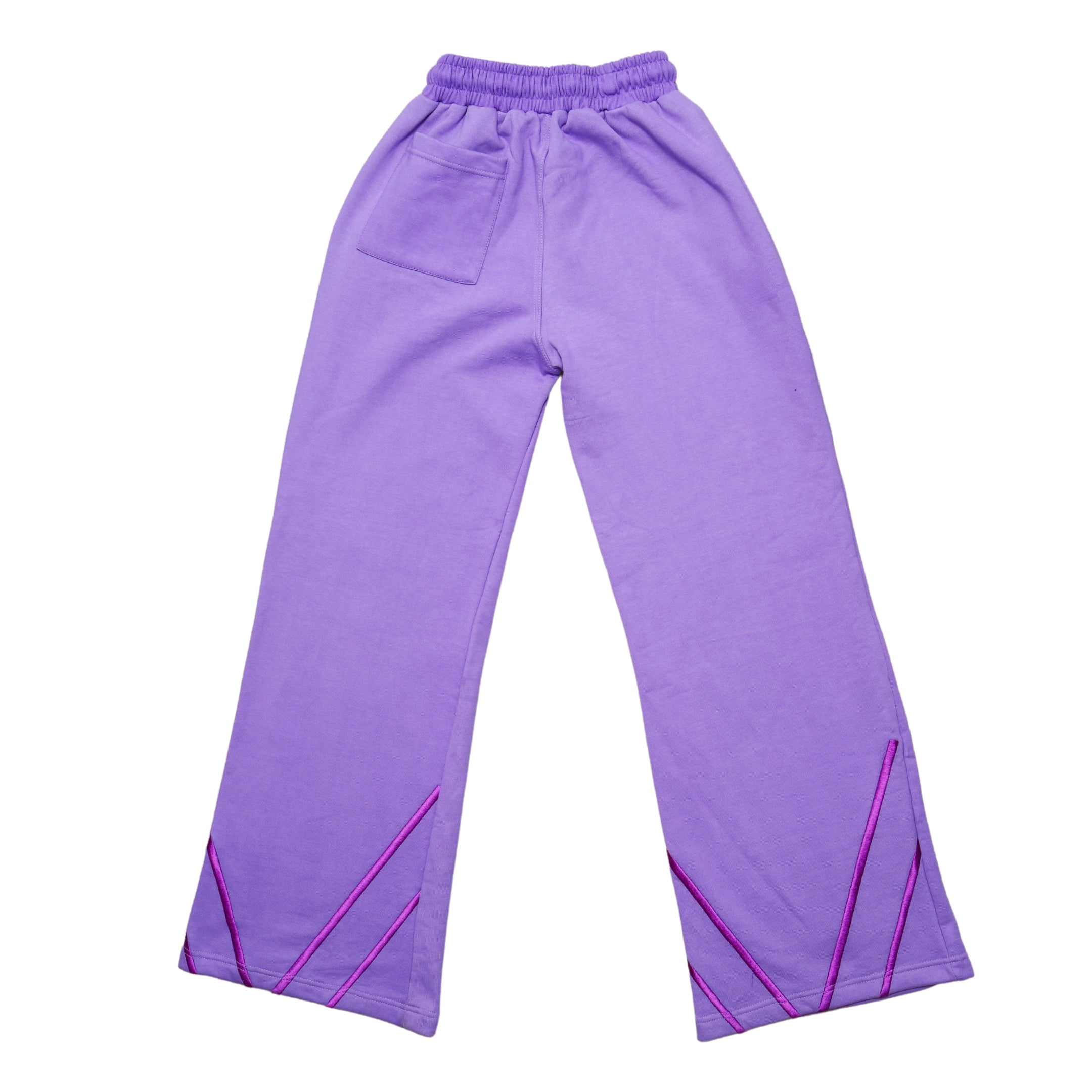 Cosmic the Oasis offers the Ube Collection, starting with this crew neck 100% cotton heavyweight sweatshirt, with decorative Cosmic logo. Forms a sweatsuit set with the Aspen Heavyweight Sweatpants (sold separately).